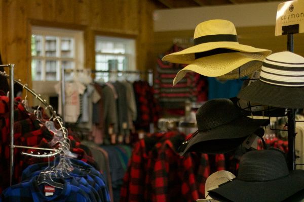 Explore the best fashion clothing and products for women and men
